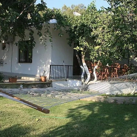 Arslan Aparthotel *